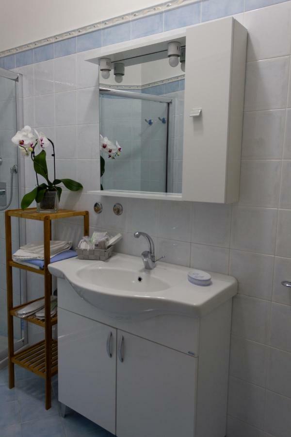 Flower'S Home Sorrent Exterior foto